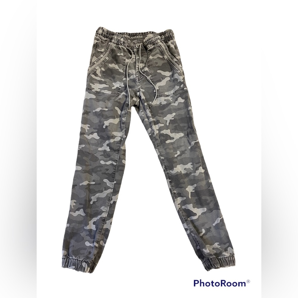 American Eagle Grey Camo Canvas Joggers